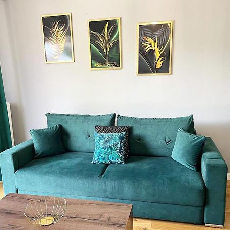 Апартаменти Apartament Odpoczynek Устрики-Долішні Екстер'єр фото