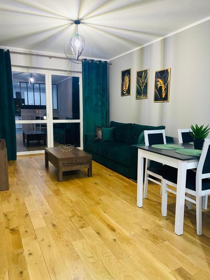 Апартаменти Apartament Odpoczynek Устрики-Долішні Екстер'єр фото